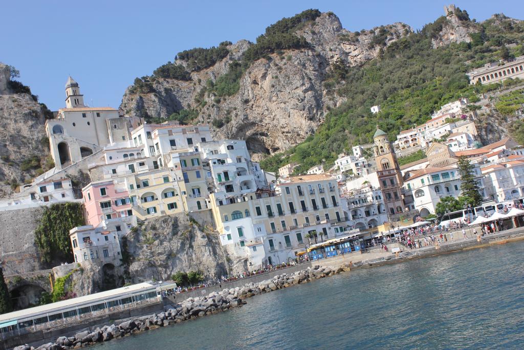 Casa Vacanze Nonna Raffa Amalfi Exteriér fotografie